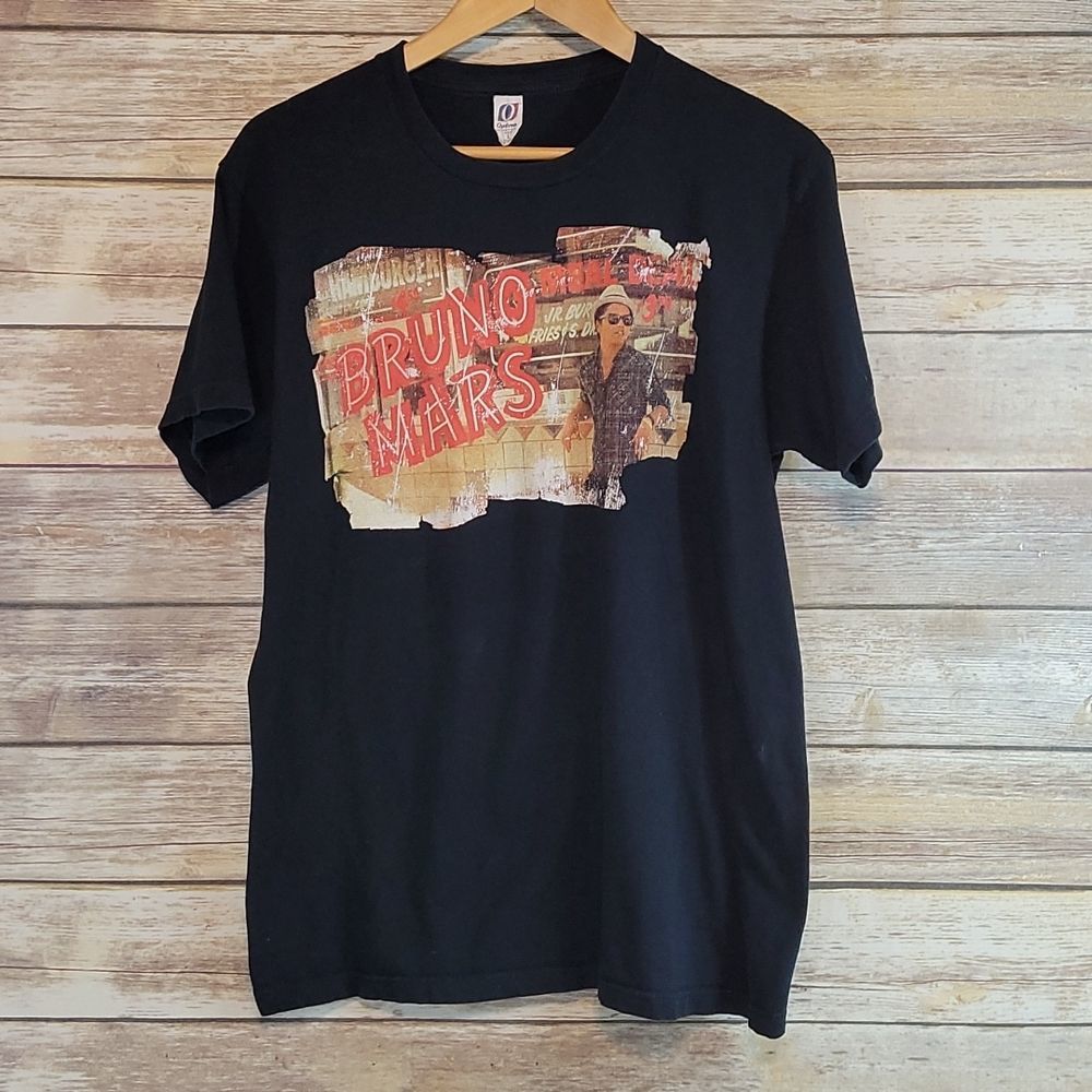 Bruno Mars Band Tee Slim Fit L